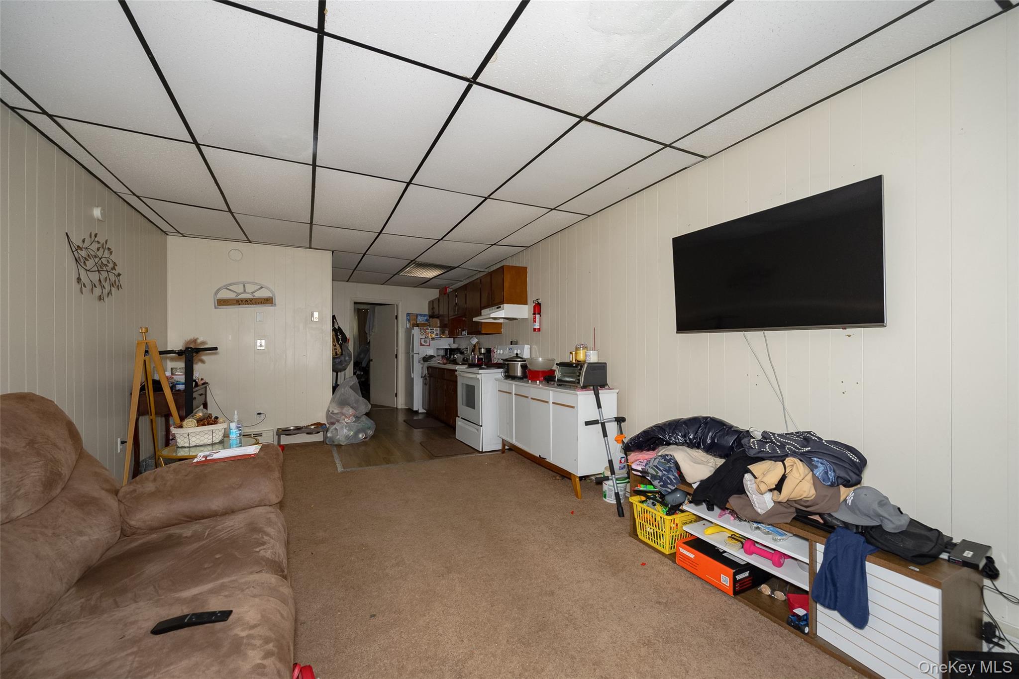 24-28 Vineyard Avenue Property Photo 9