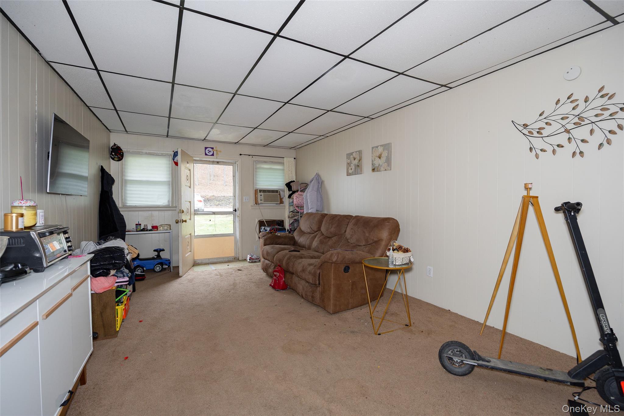 24-28 Vineyard Avenue Property Photo 10