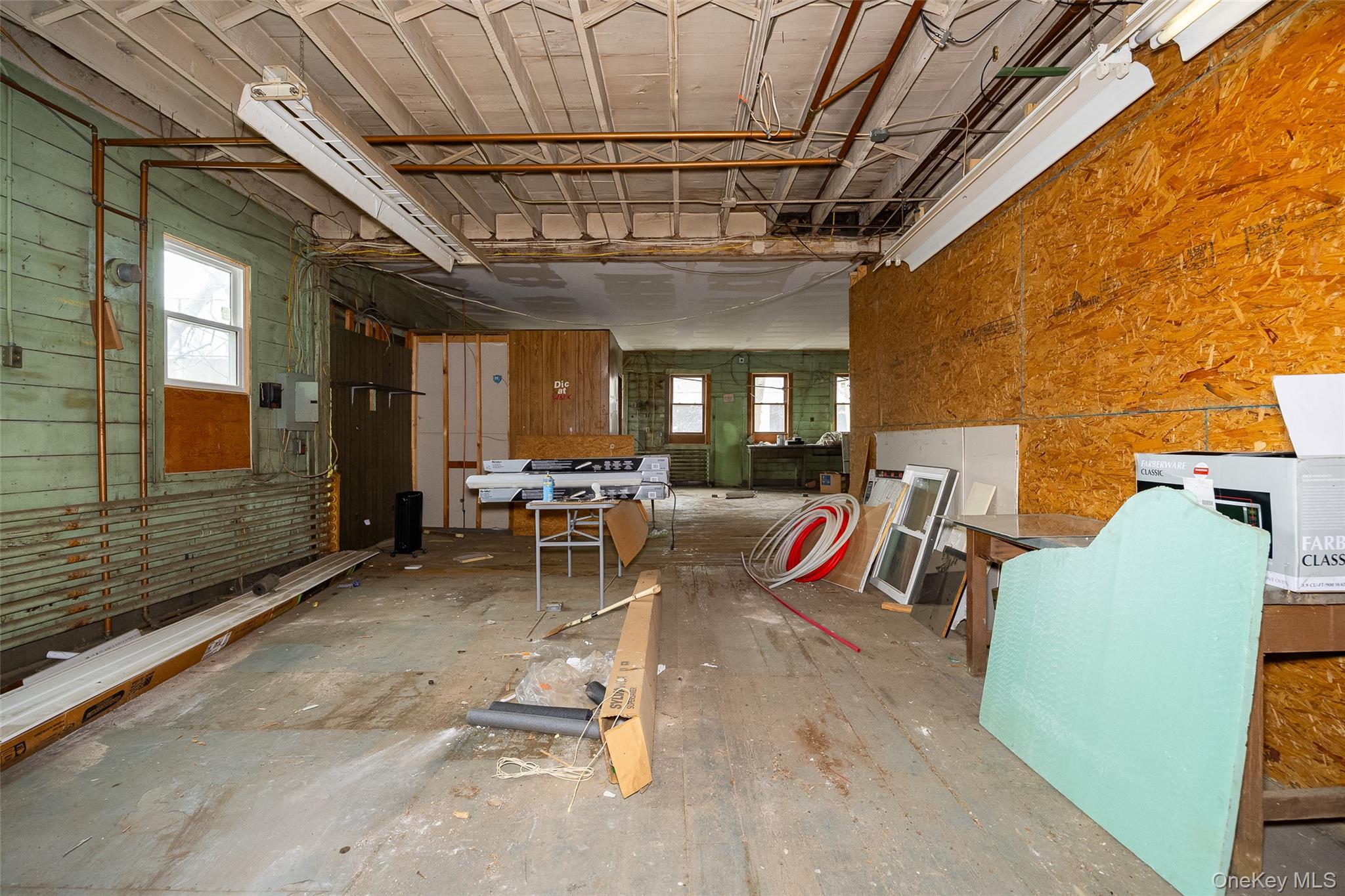 24-28 Vineyard Avenue Property Photo 27