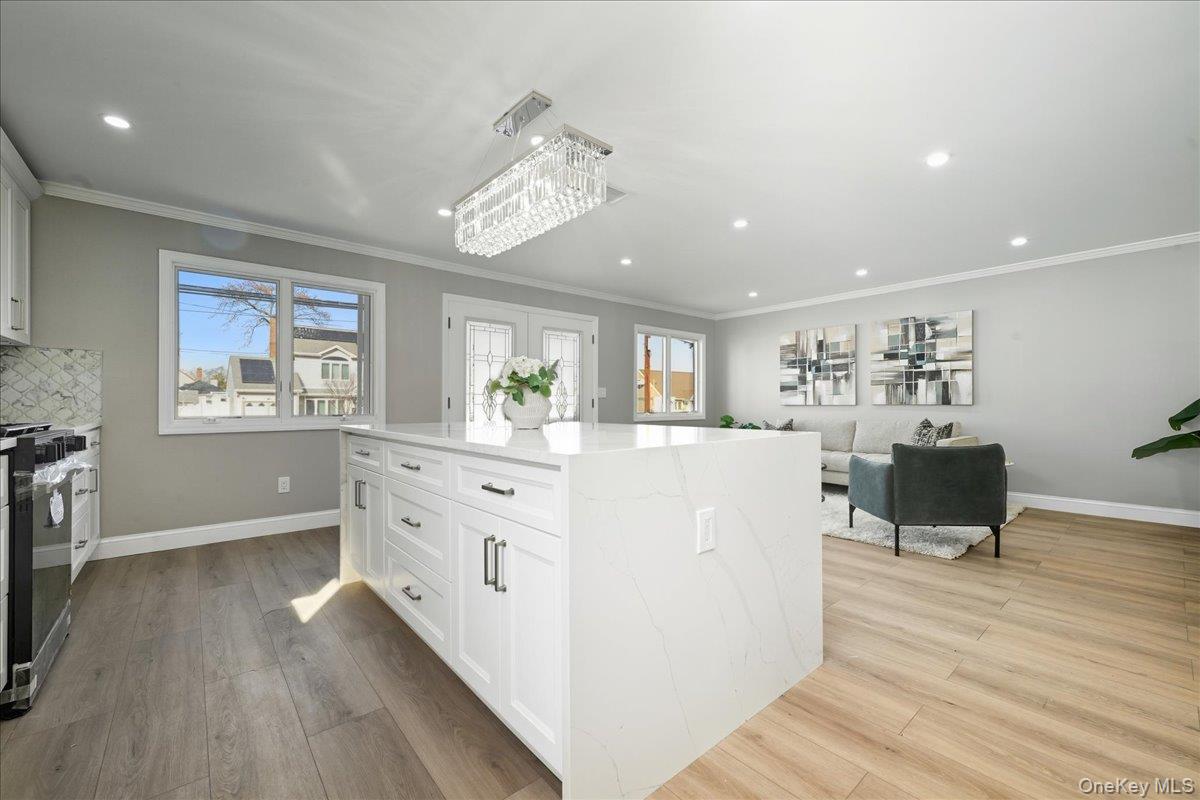 1050 Hastings Street Property Photo 13