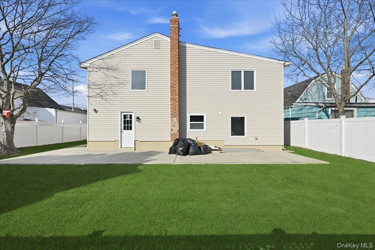 1050 Hastings Street Property Photo 46