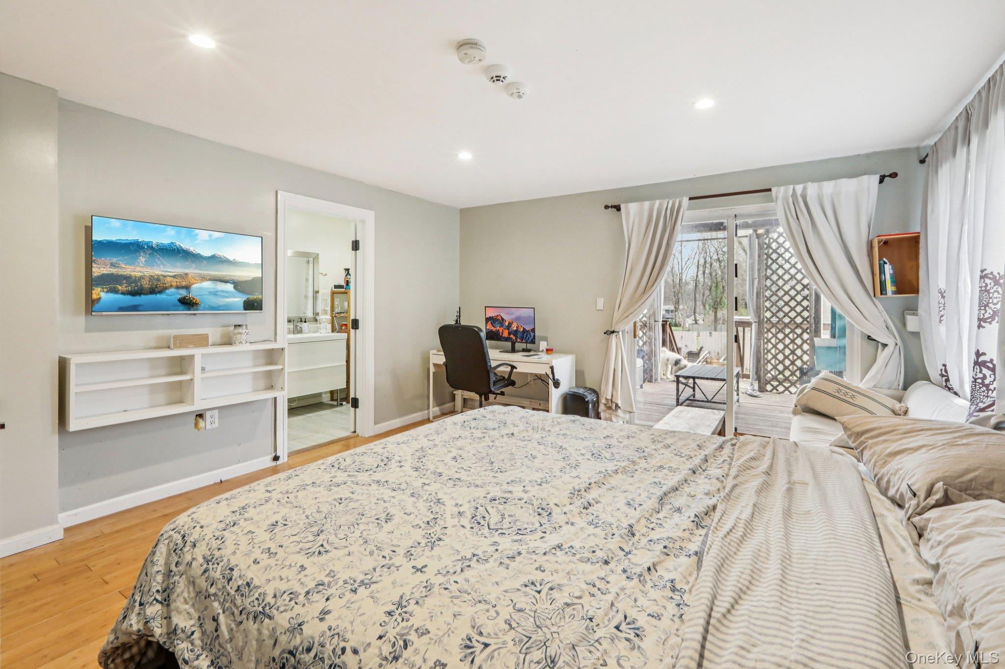 19 Parker Avenue Property Photo 15