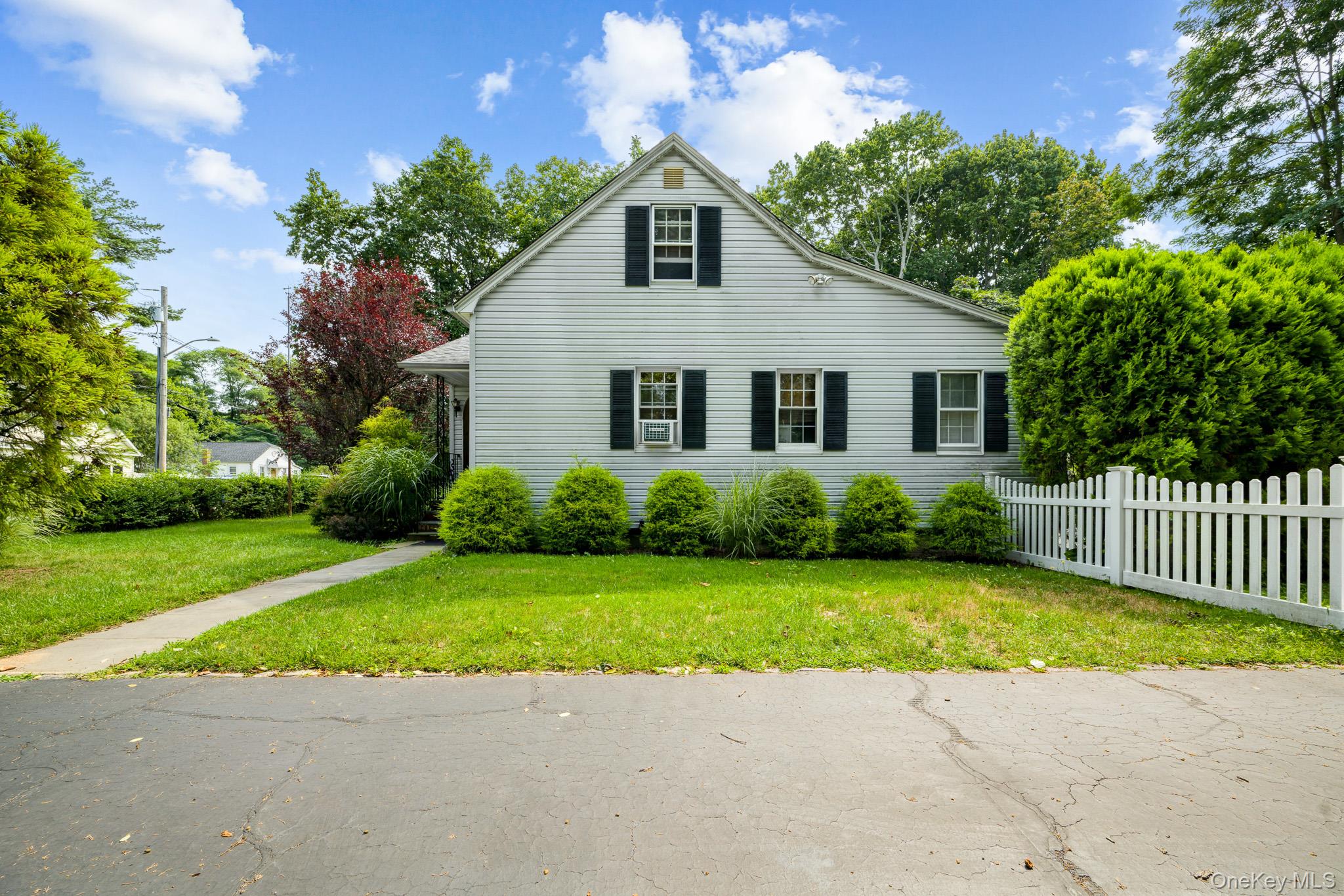 154 Cedar Road Property Photo 4