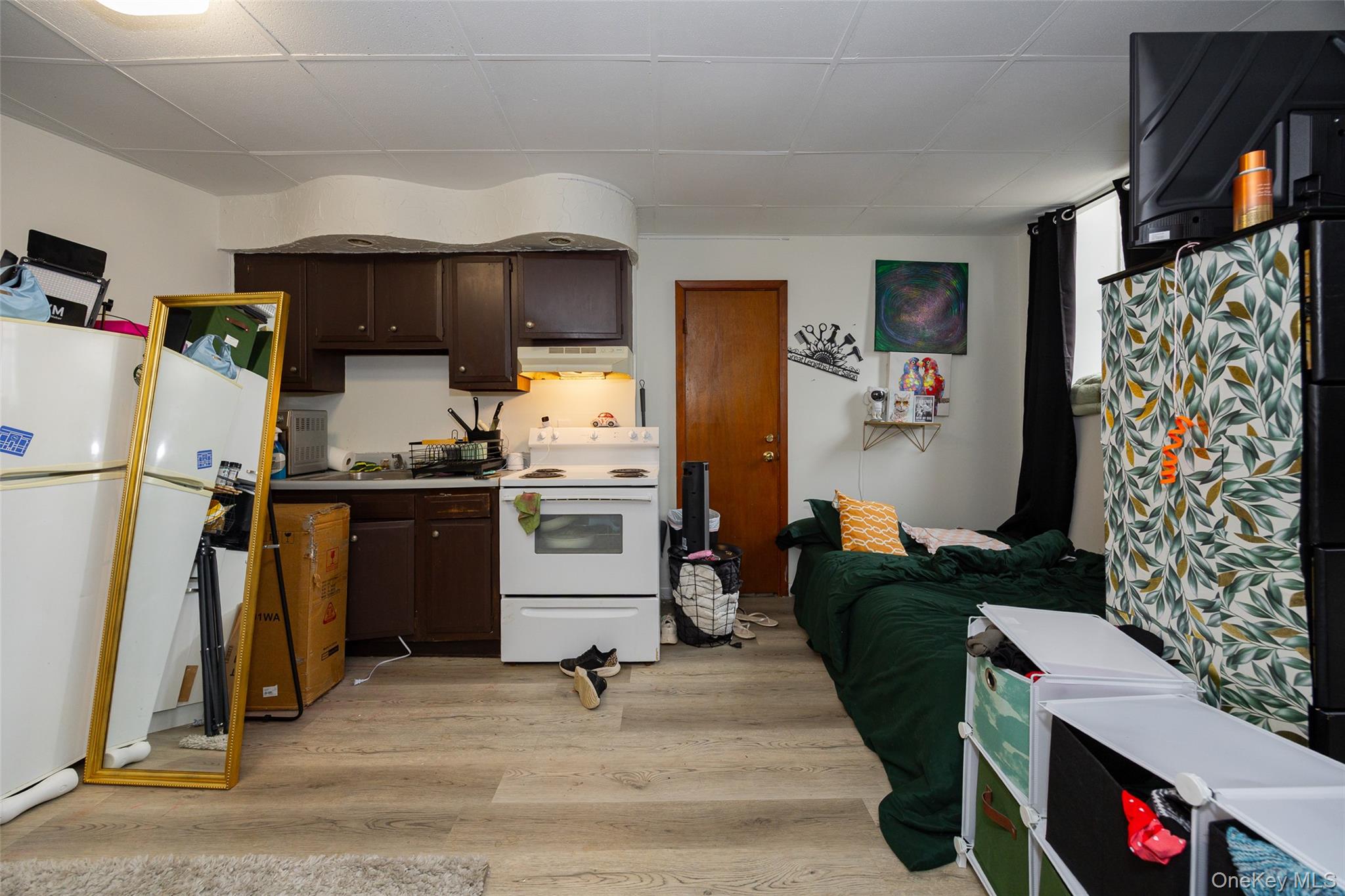 81 Vineyard Avenue Property Photo 14