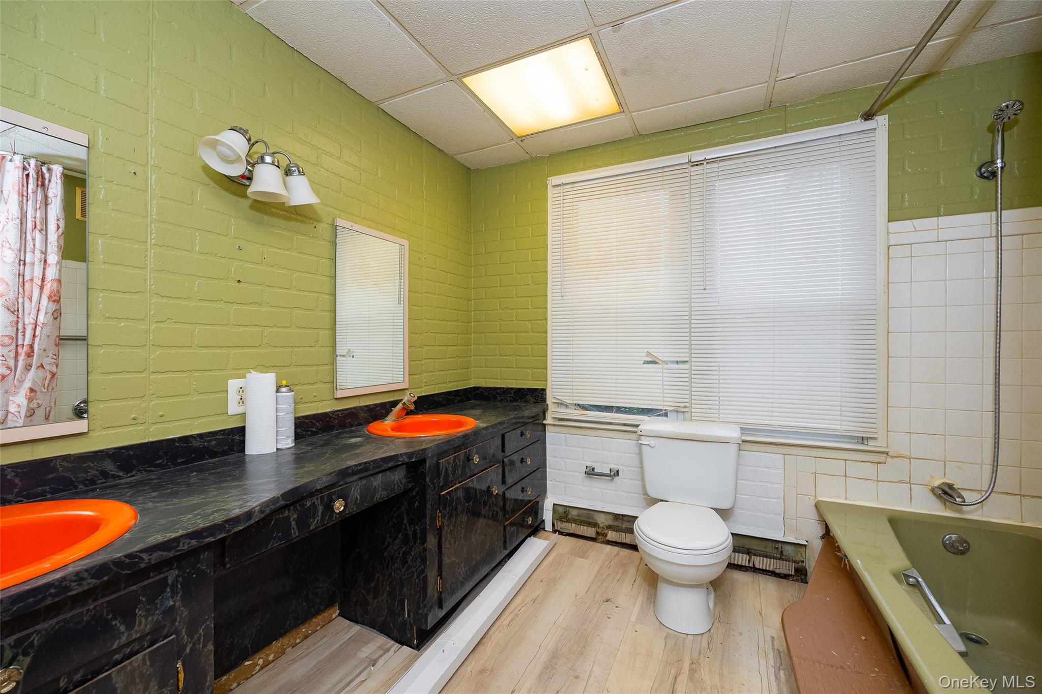 81 Vineyard Avenue Property Photo 36
