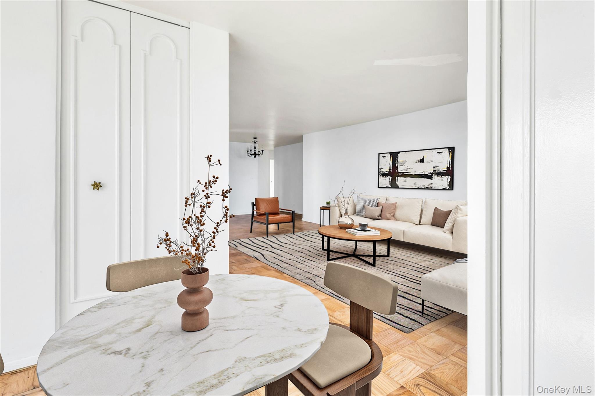 110-11 Queens Boulevard 25k Property Photo 3