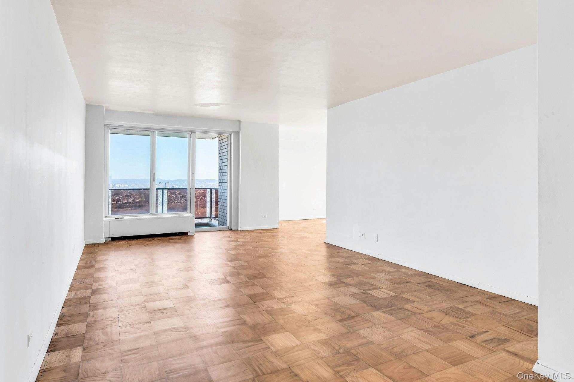 110-11 Queens Boulevard 25k Property Photo 7