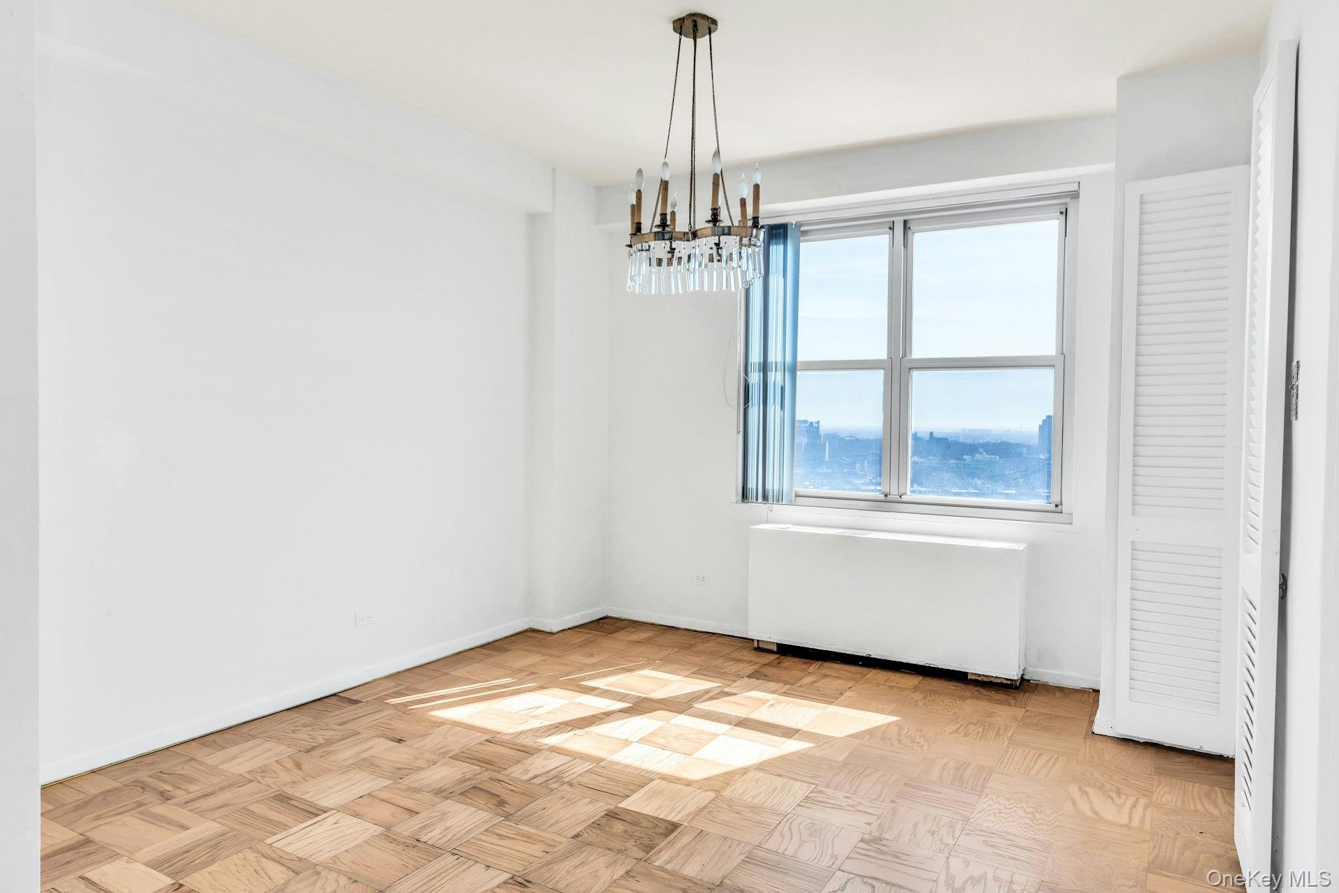 110-11 Queens Boulevard 25k Property Photo 9