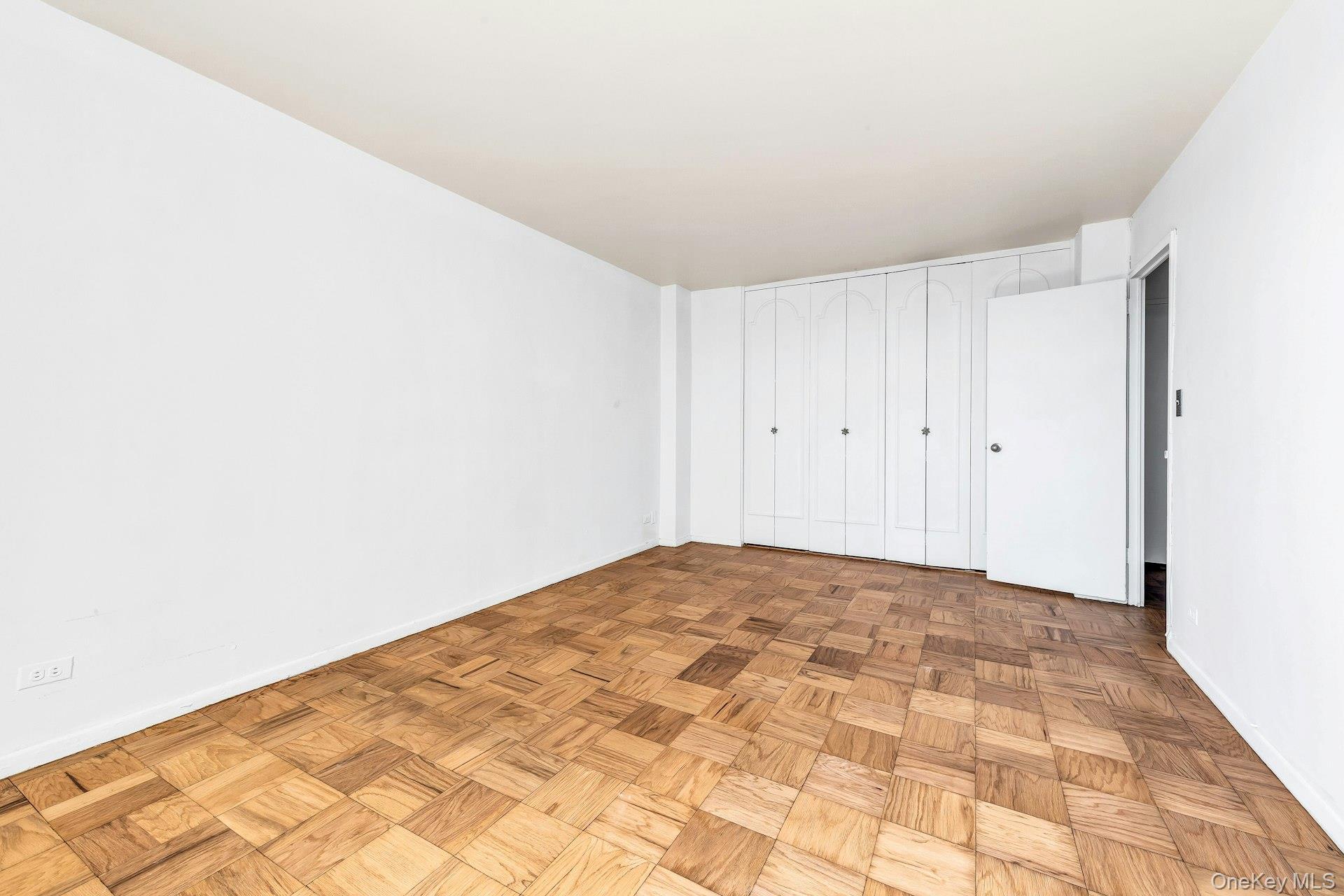 110-11 Queens Boulevard 25k Property Photo 13