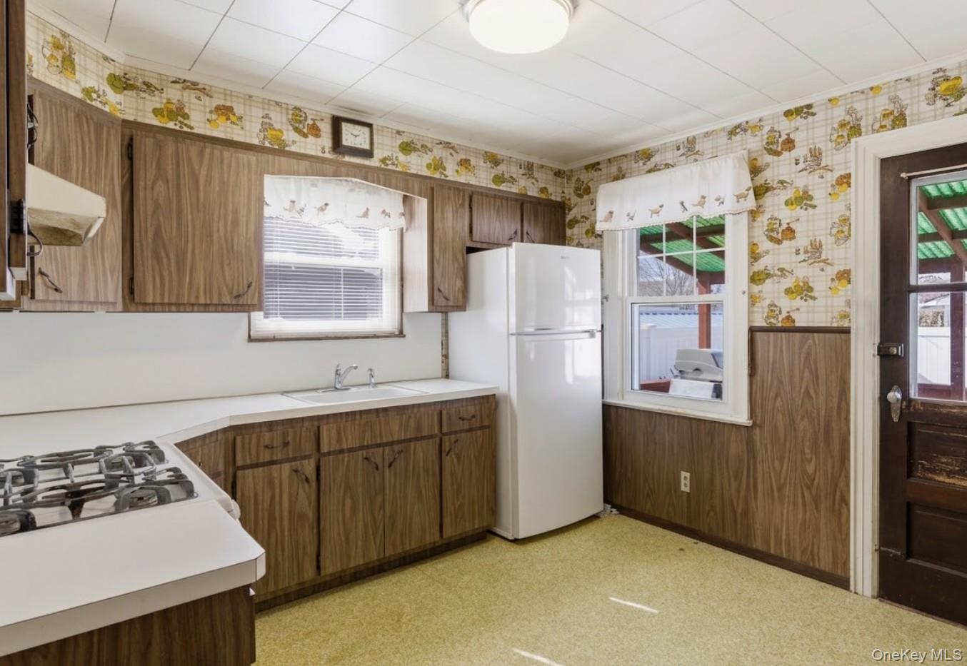 126 Grant Street Property Photo 6