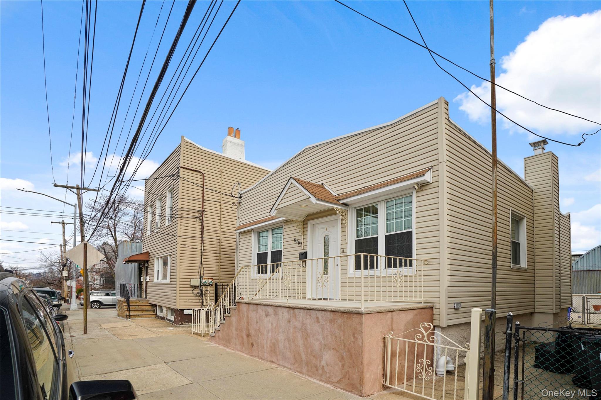 6107 56th Street Property Photo 3