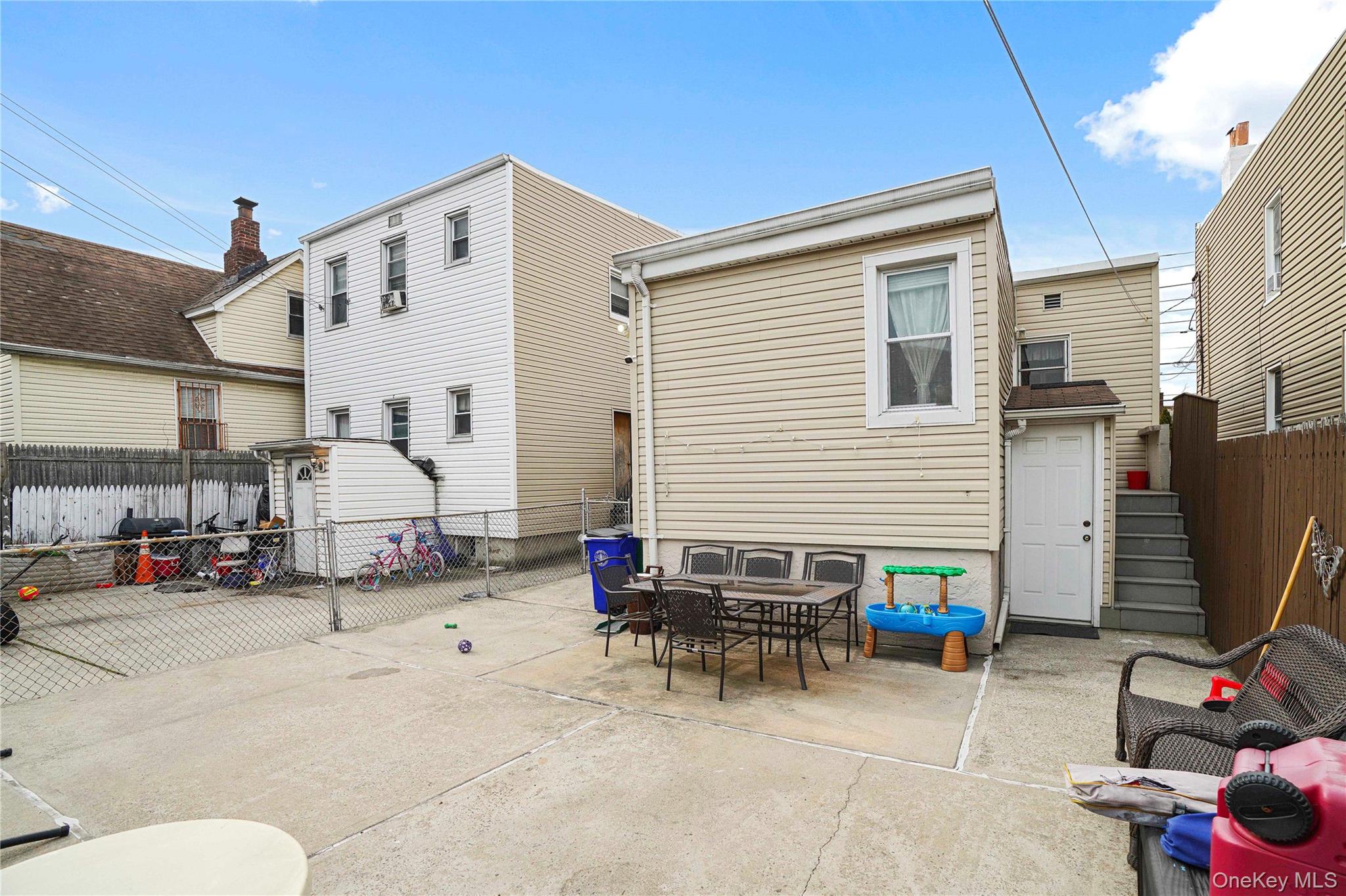 6107 56th Street Property Photo 25