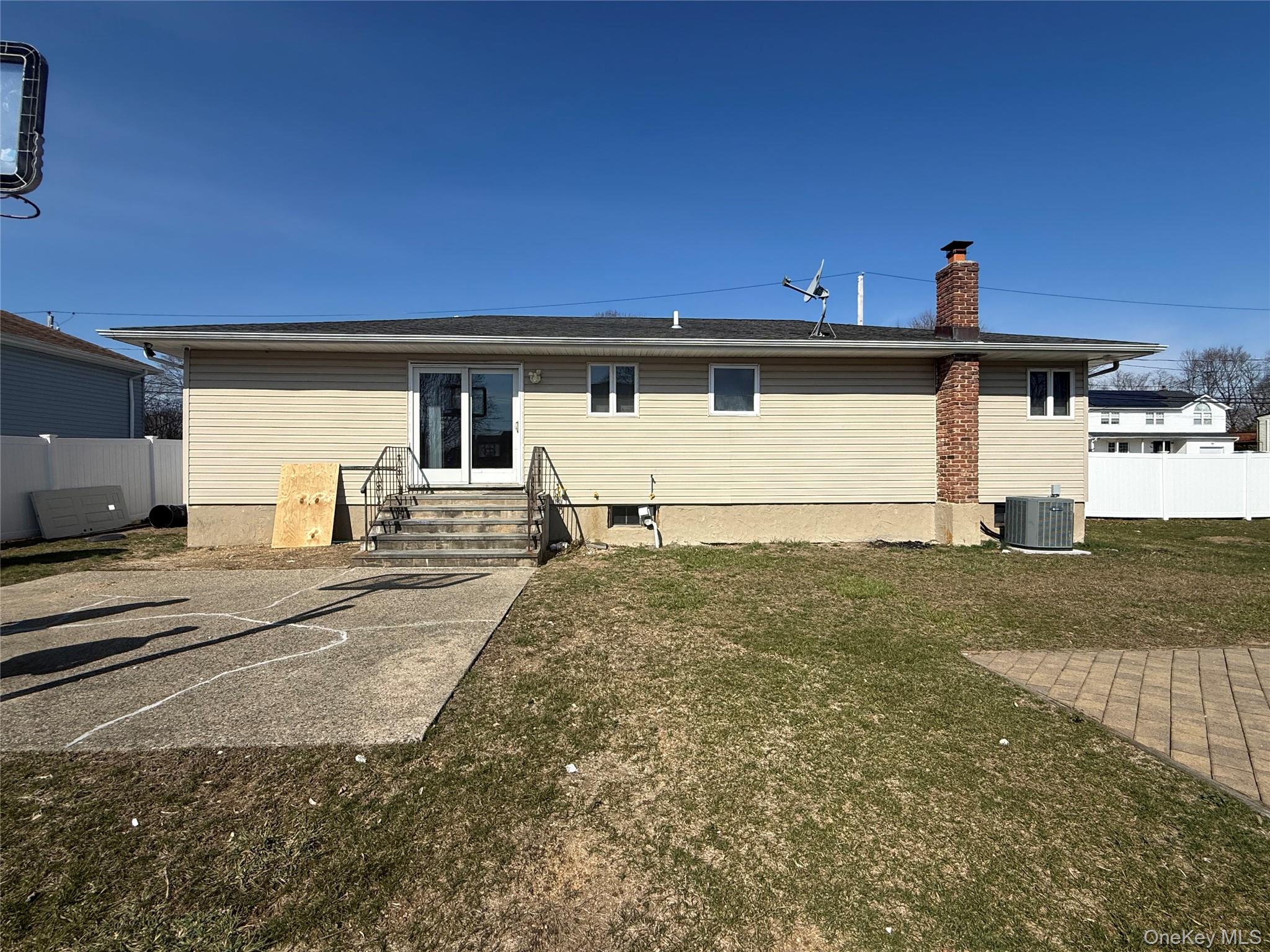 974656 Property Photo 1