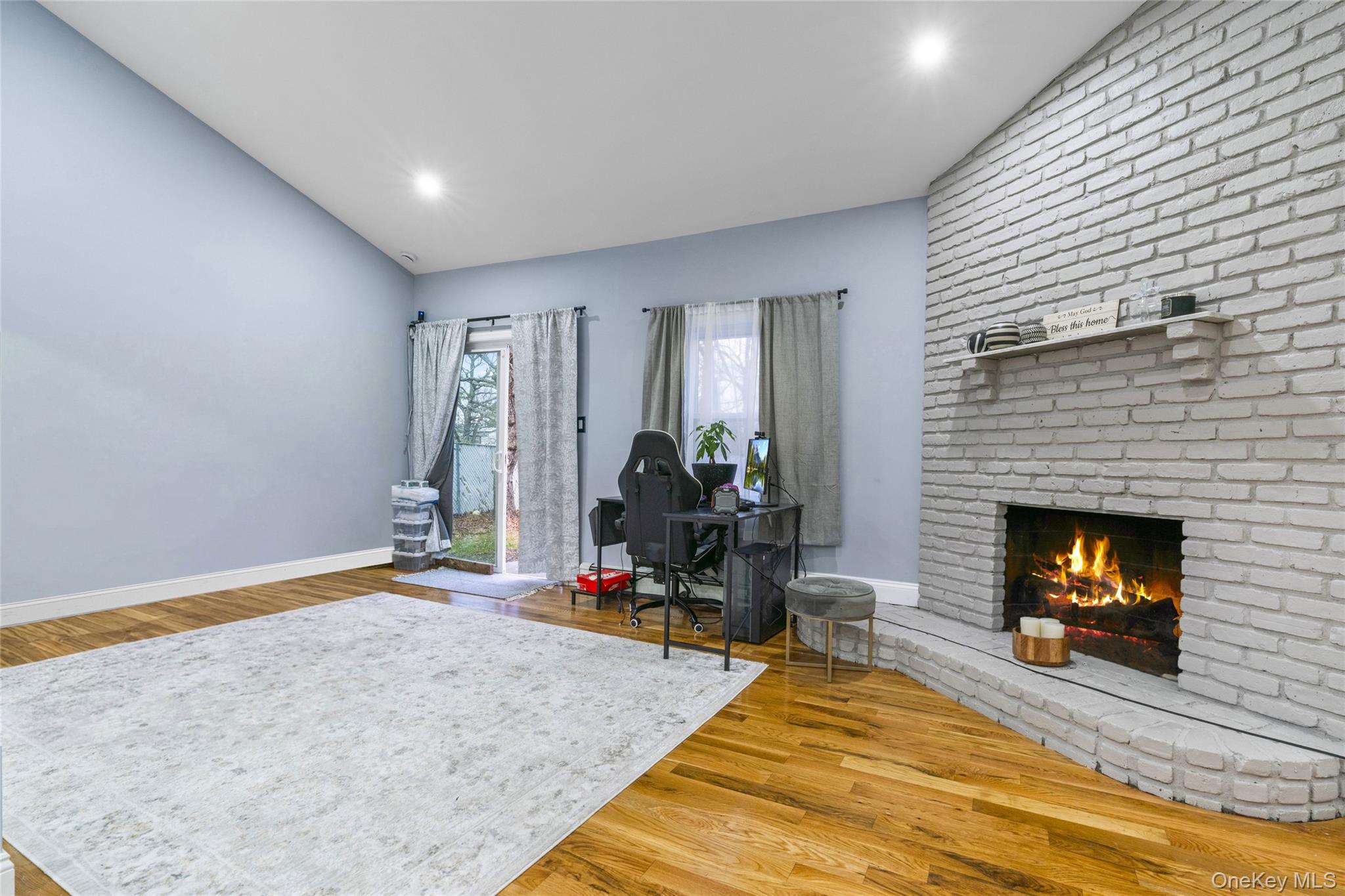 1 Linden Street Property Photo 9