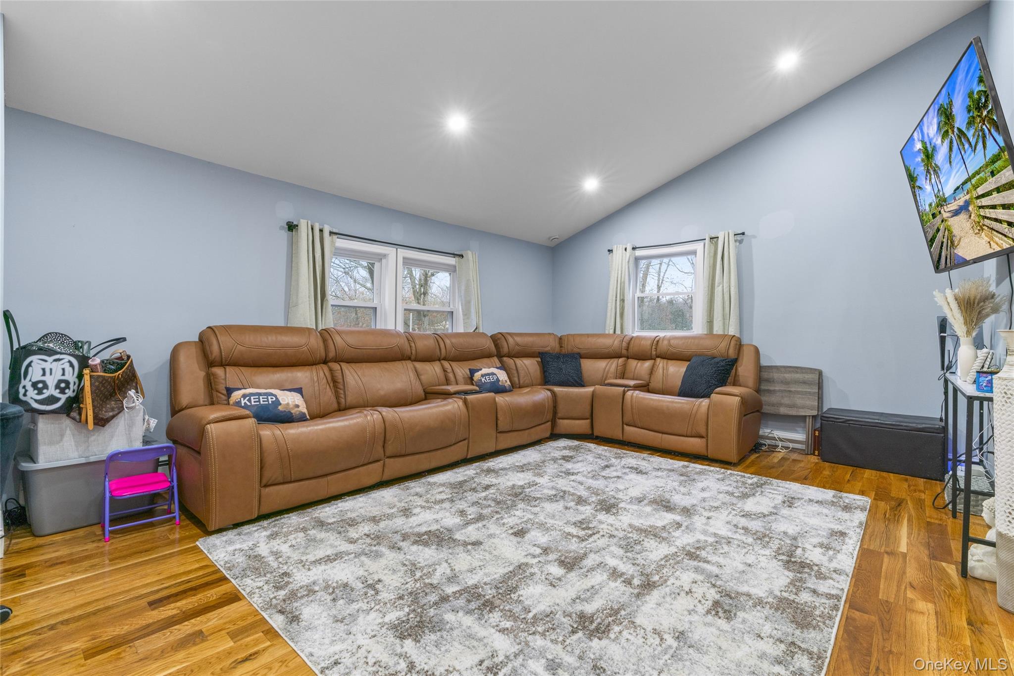 1 Linden Street Property Photo 10