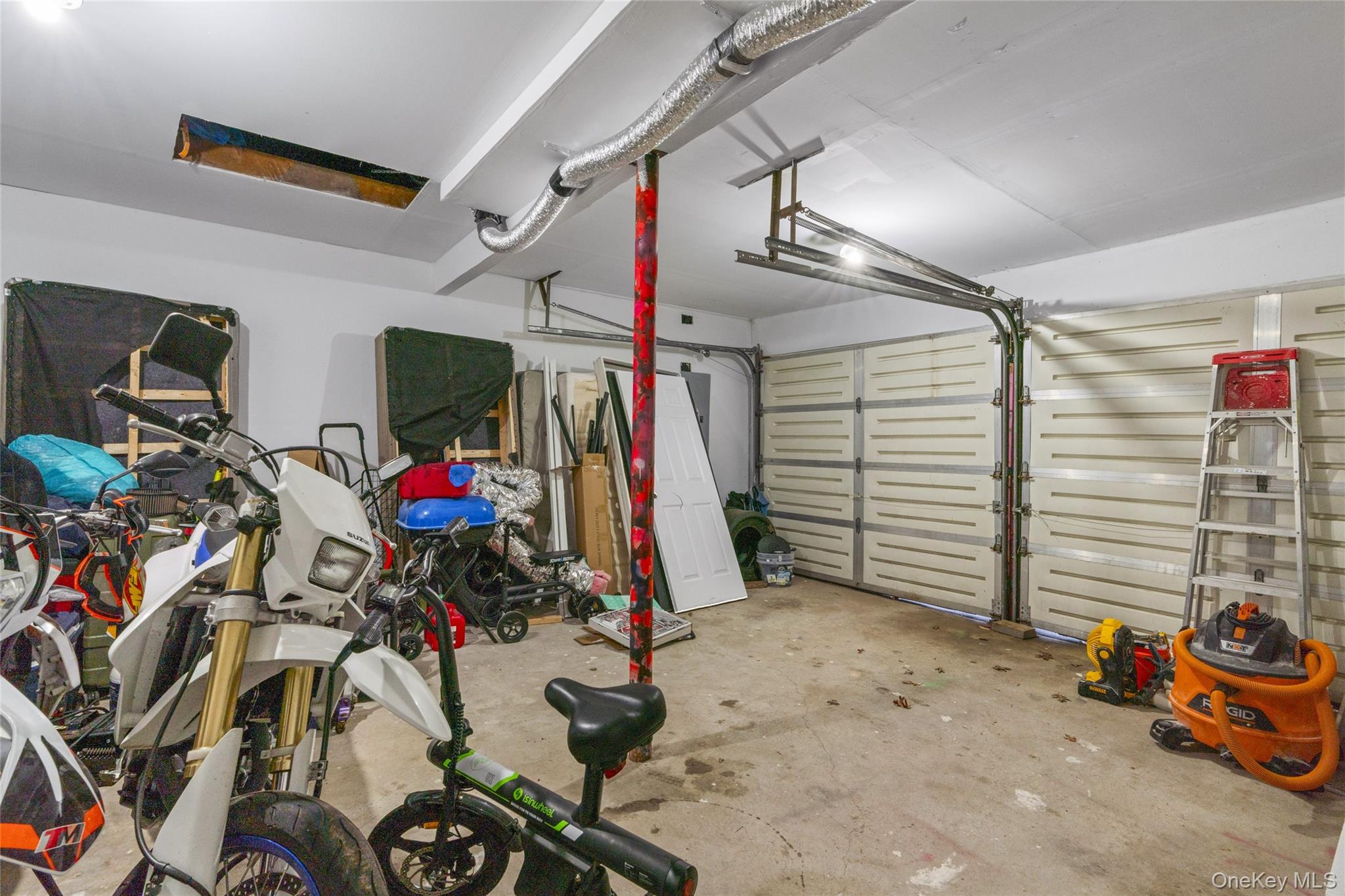 1 Linden Street Property Photo 24