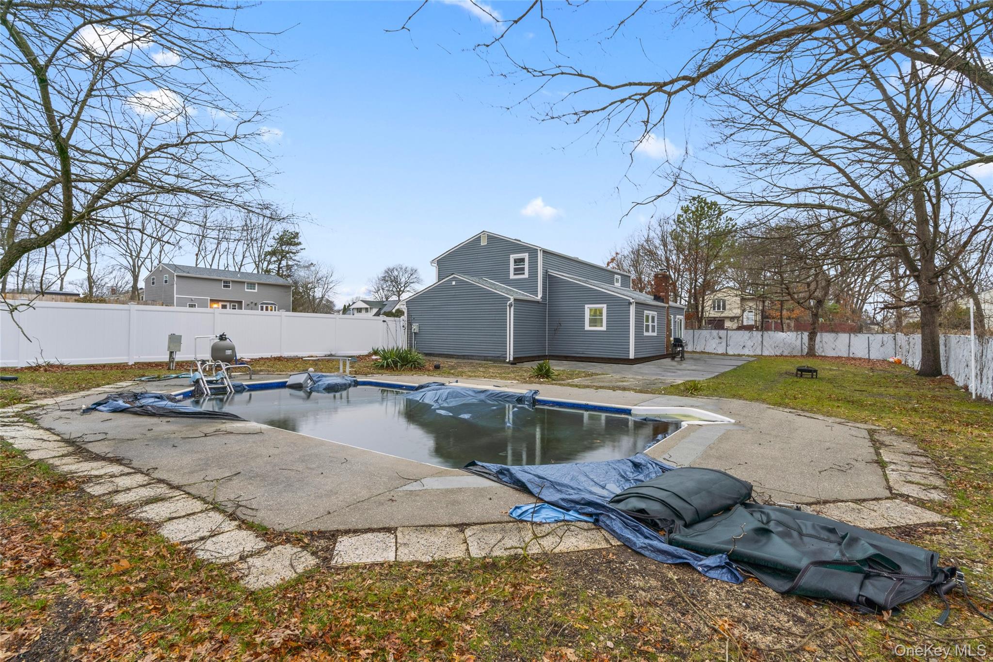 1 Linden Street Property Photo 29