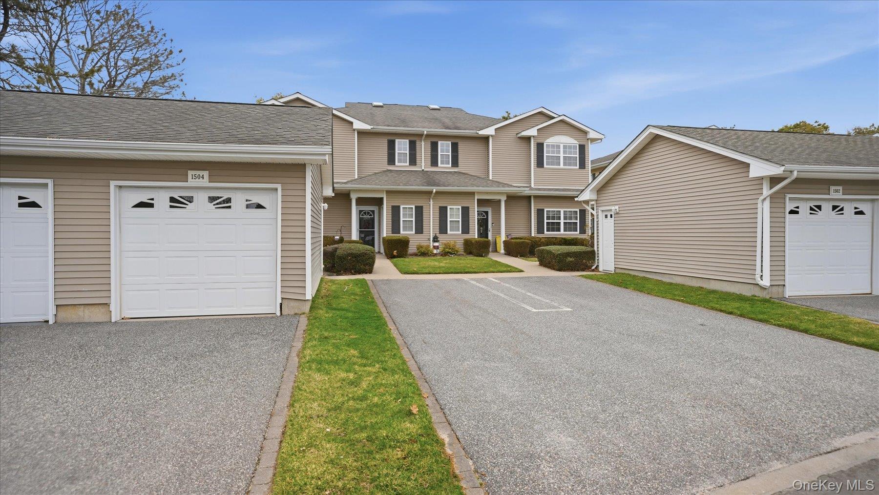 1504 Aerie Way 1504 Property Photo 2