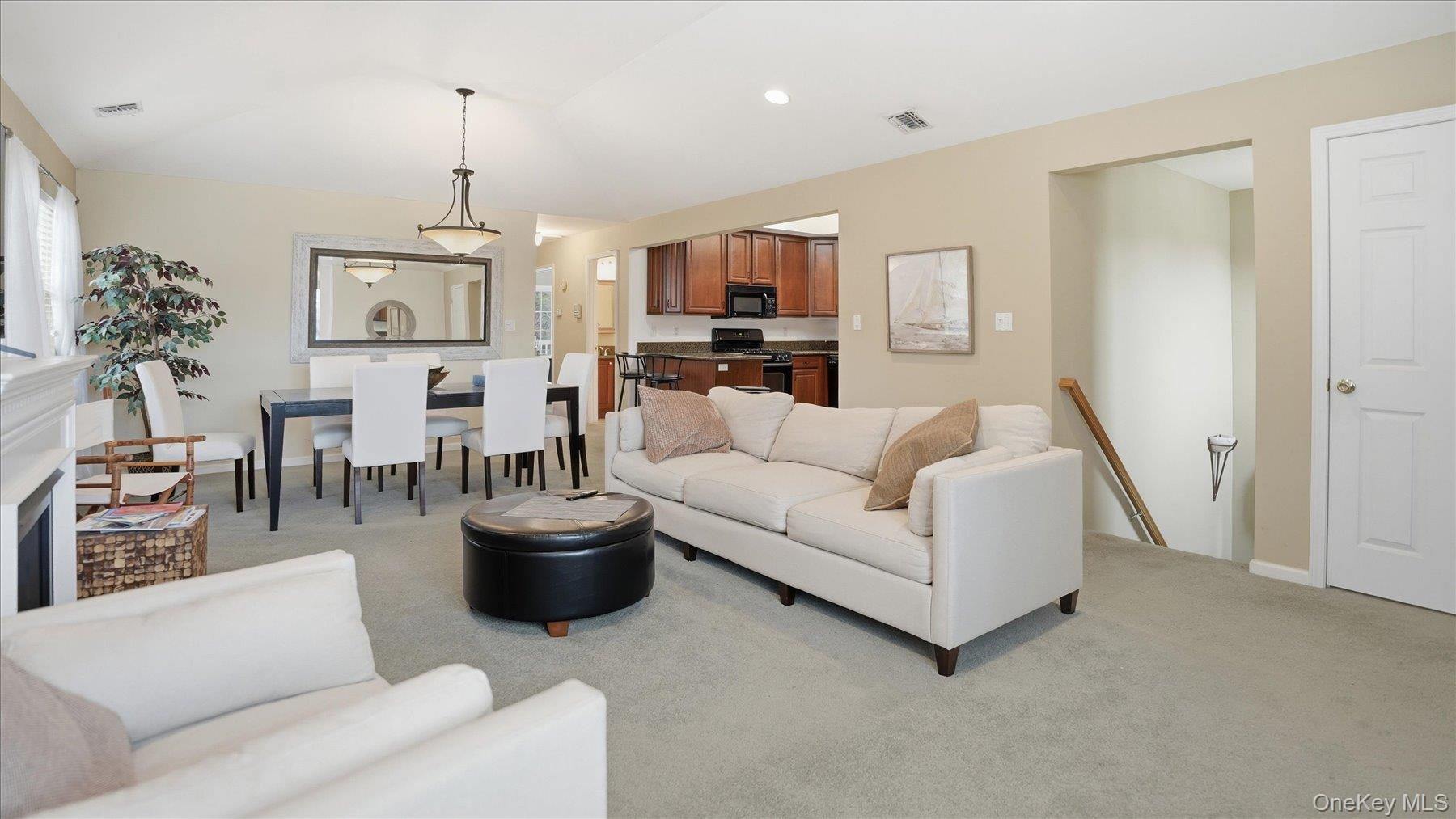 1504 Aerie Way 1504 Property Photo 5