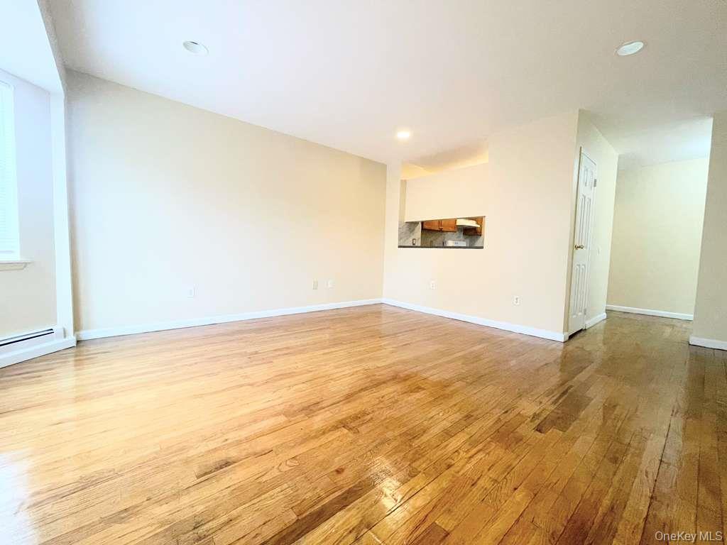 405 Essex Street 2 Property Photo 3