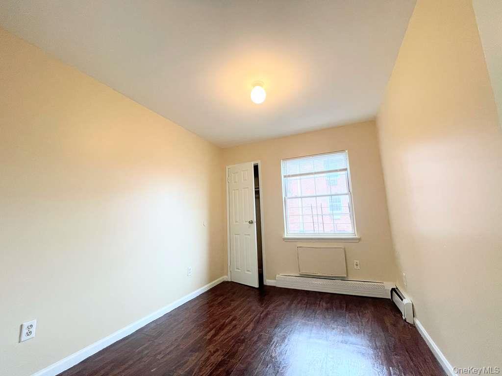 405 Essex Street 2 Property Photo 9