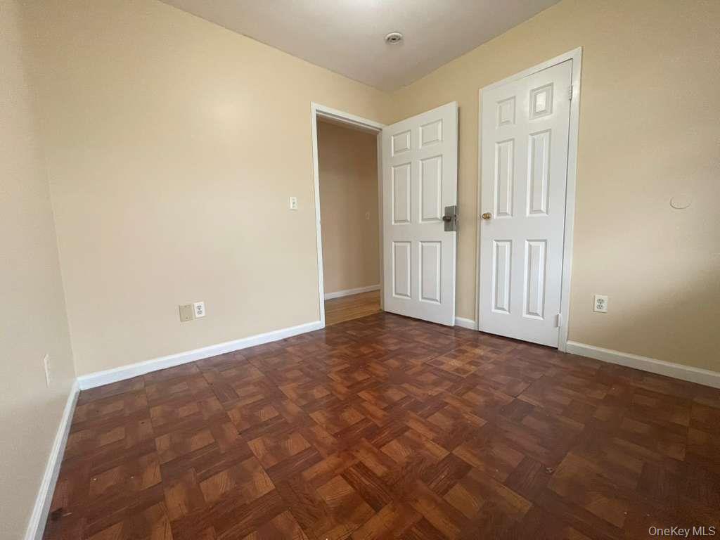 405 Essex Street 2 Property Photo 12