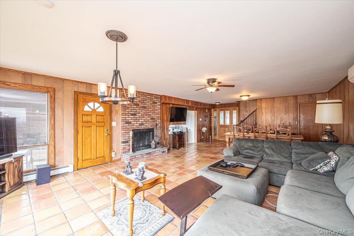 2 Shore Road Property Photo 17