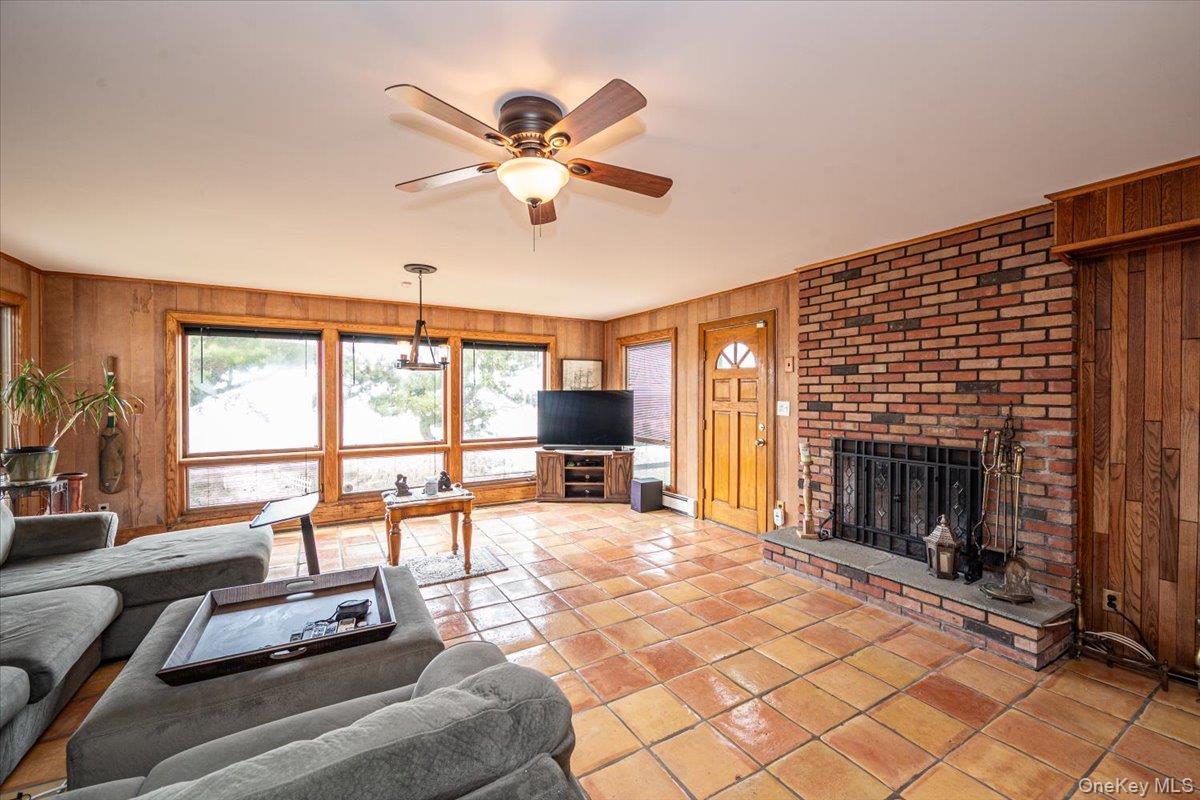 2 Shore Road Property Photo 19