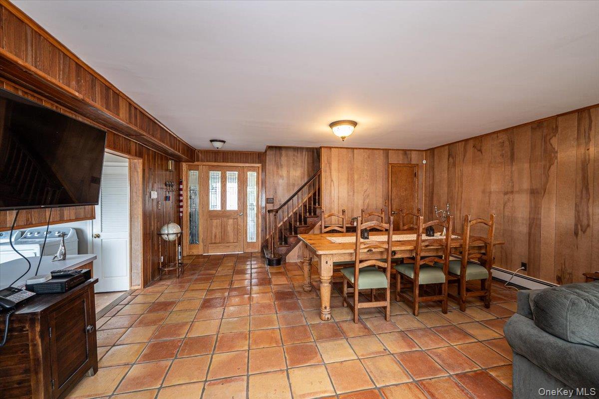 2 Shore Road Property Photo 21