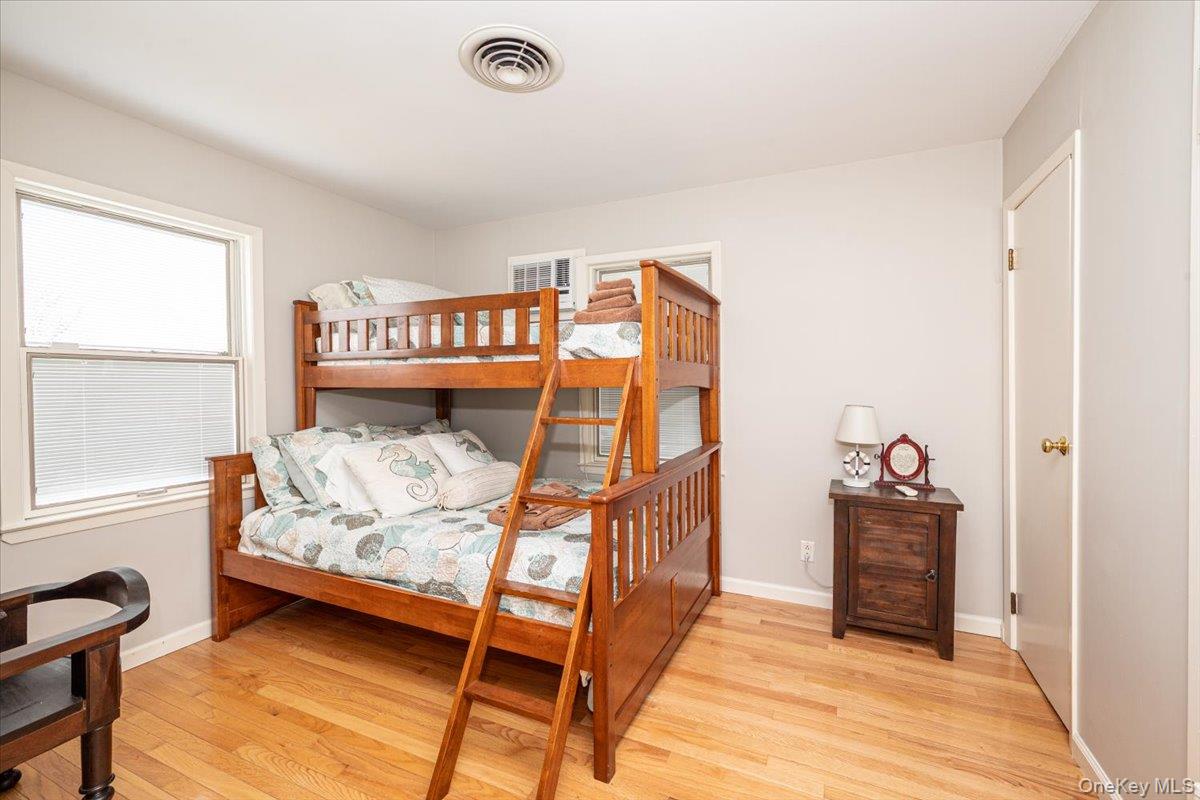 2 Shore Road Property Photo 22