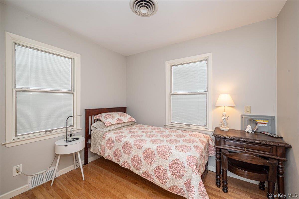 2 Shore Road Property Photo 24