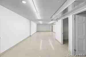 850 57th Street Cf1 Property Photo 4