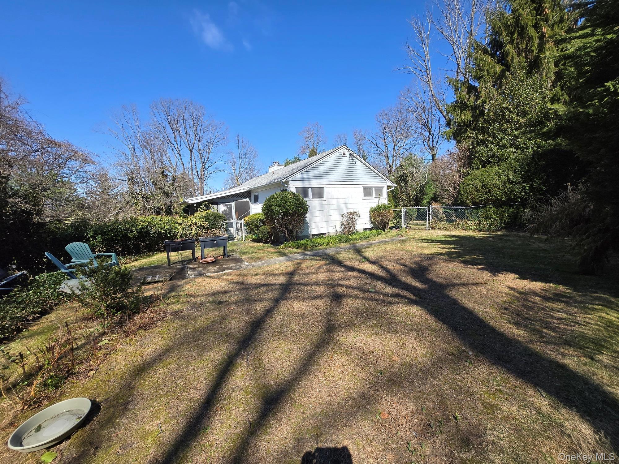 858 Fort Salonga Road Property Photo 11