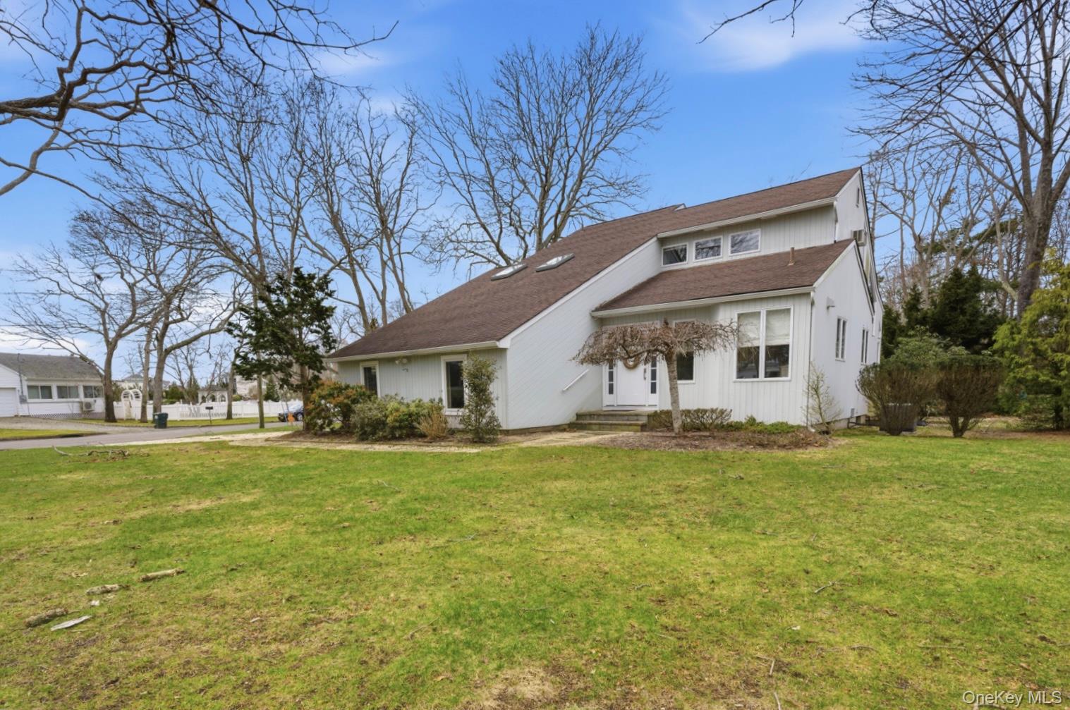 1 Canal Way Property Photo 6