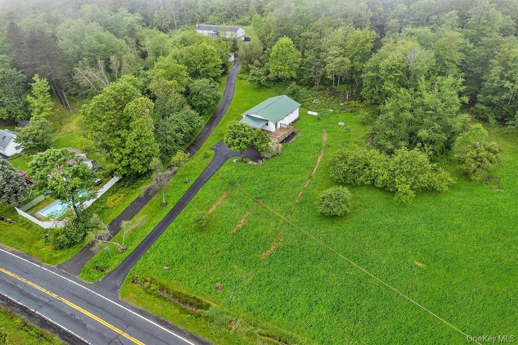 1013 Cooley Road Property Photo 3