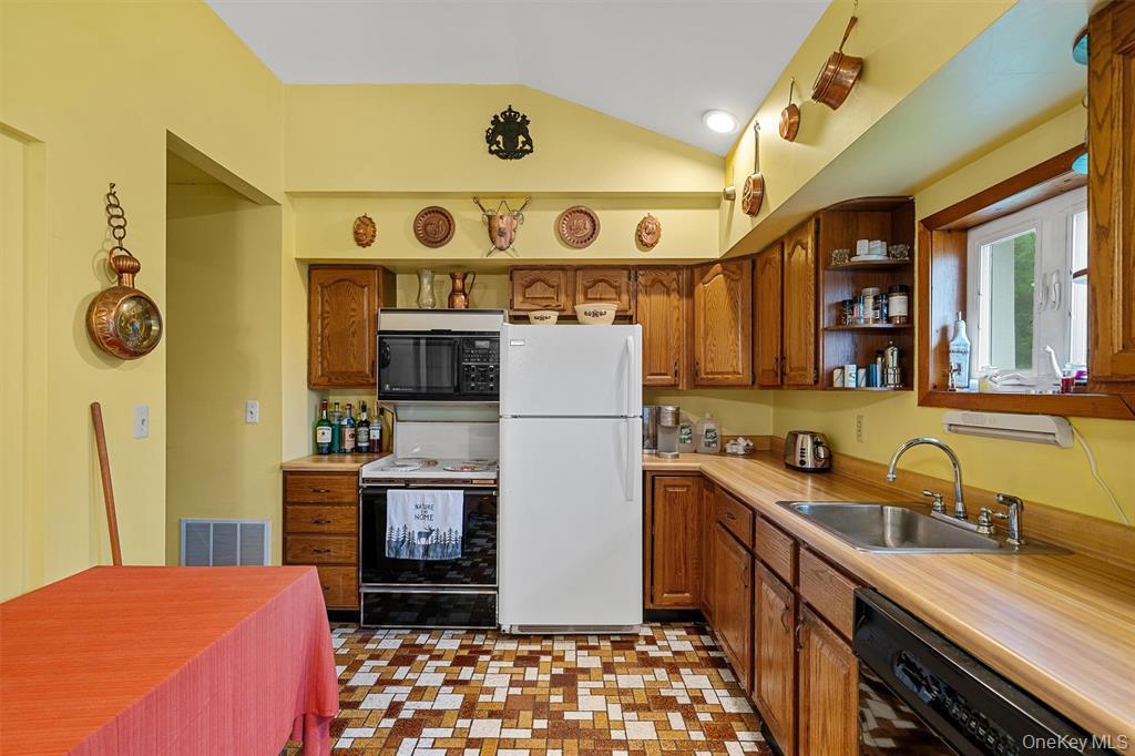 1013 Cooley Road Property Photo 12