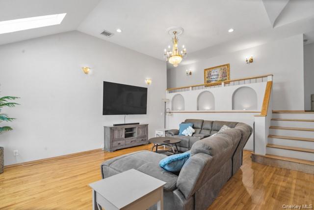 1033 Rosedale Road Property Photo 4