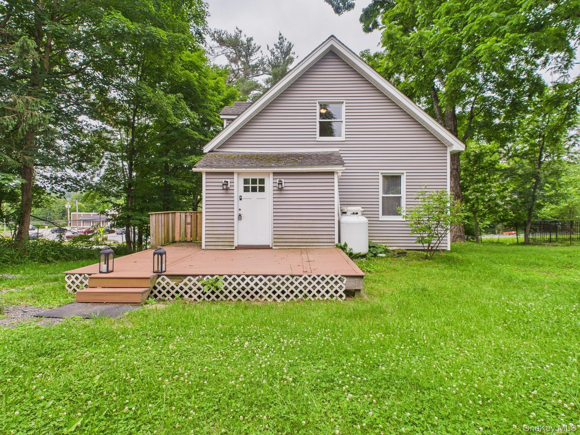 2444 State Route 52 Property Photo 8