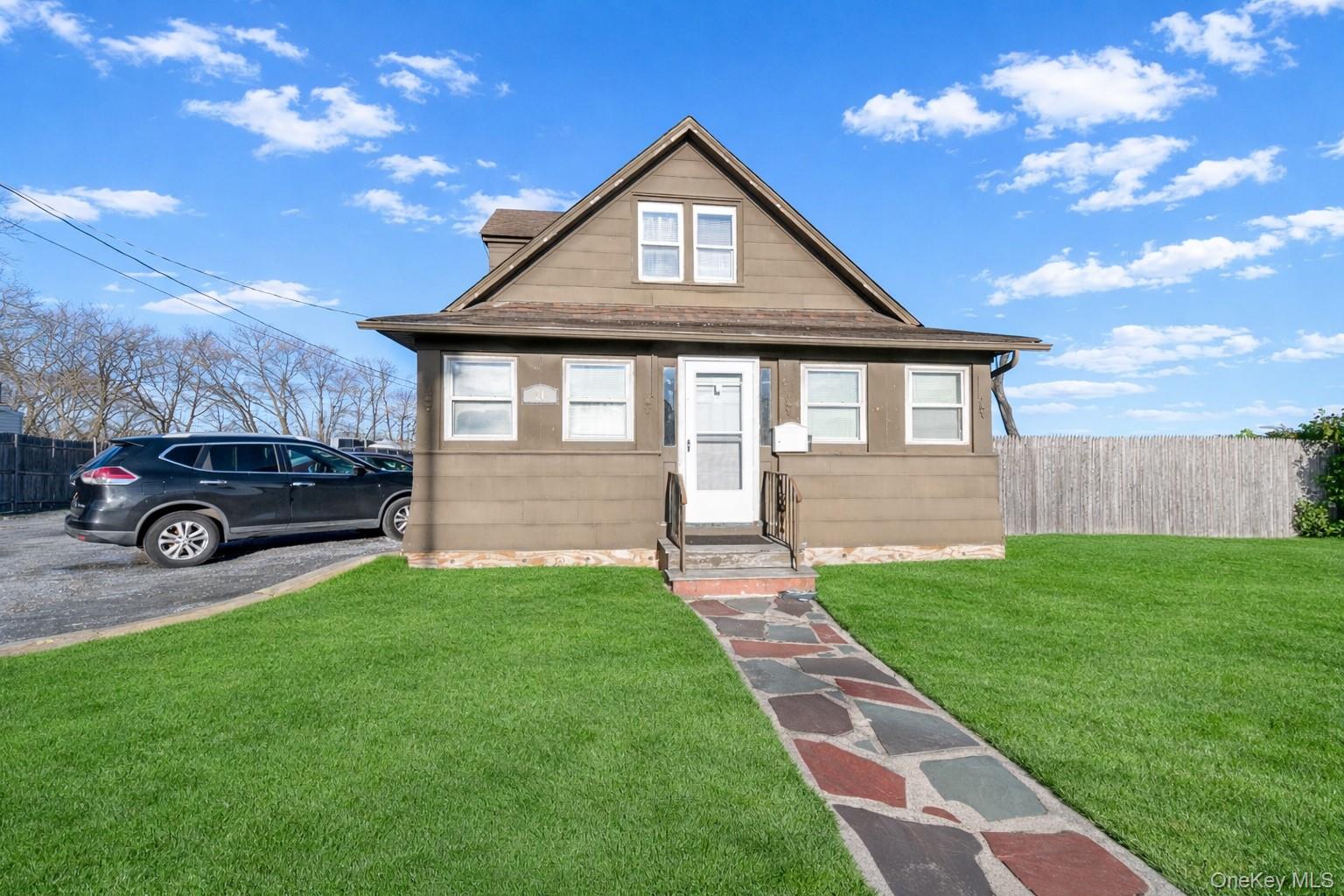 61 River Avenue Property Photo 1