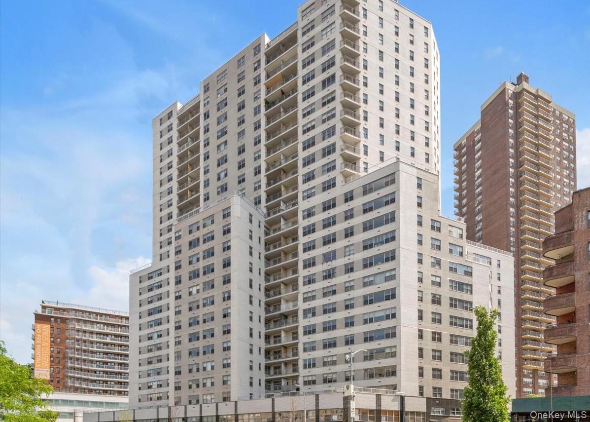 125-10 Queens Boulevard 2606 Property Photo 1