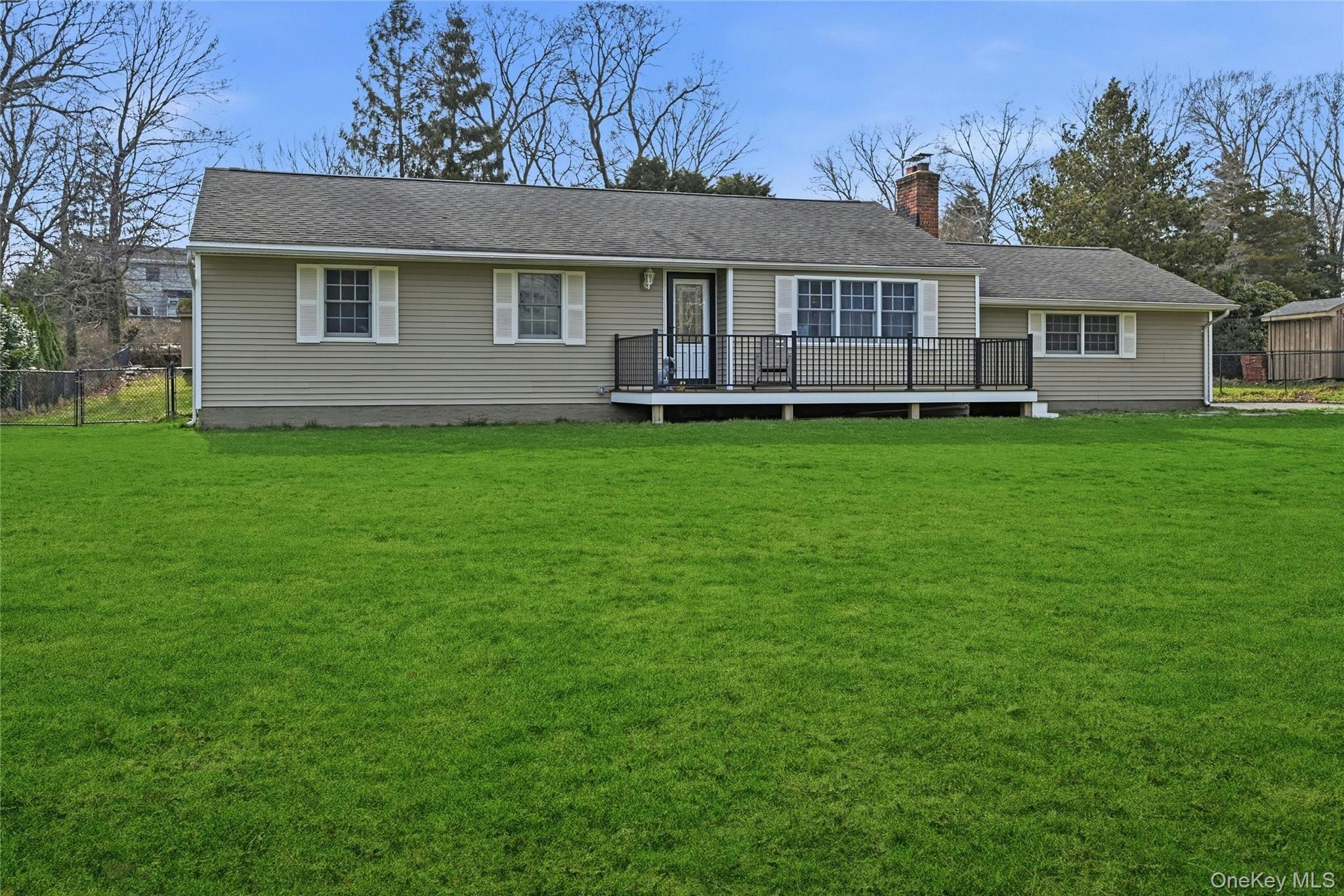 8 Kemswick Drive Property Photo 3