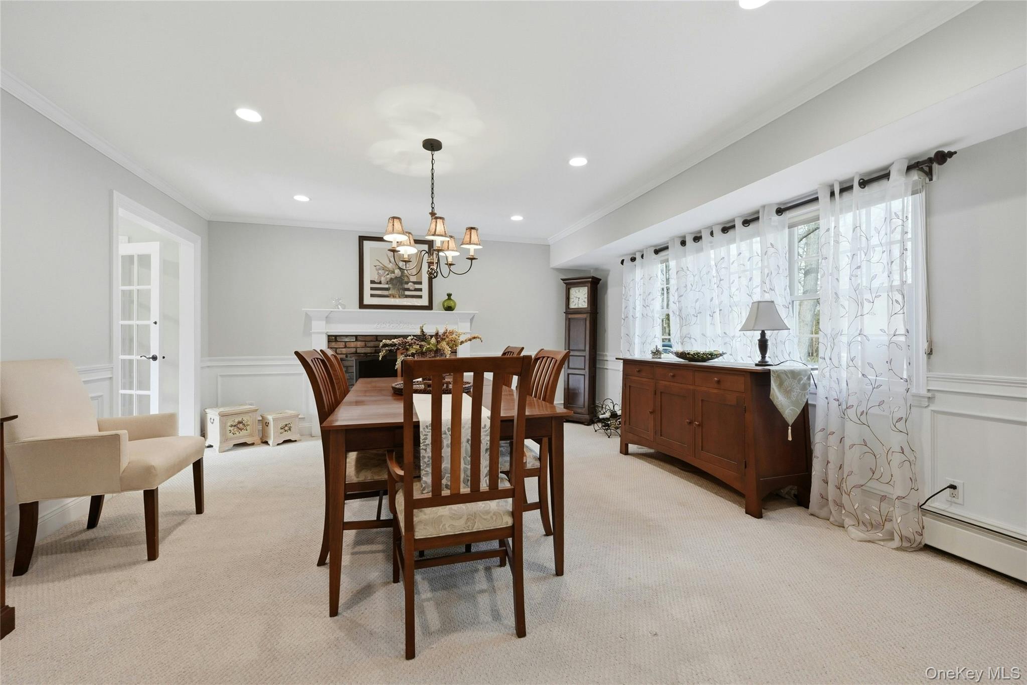 8 Kemswick Drive Property Photo 6