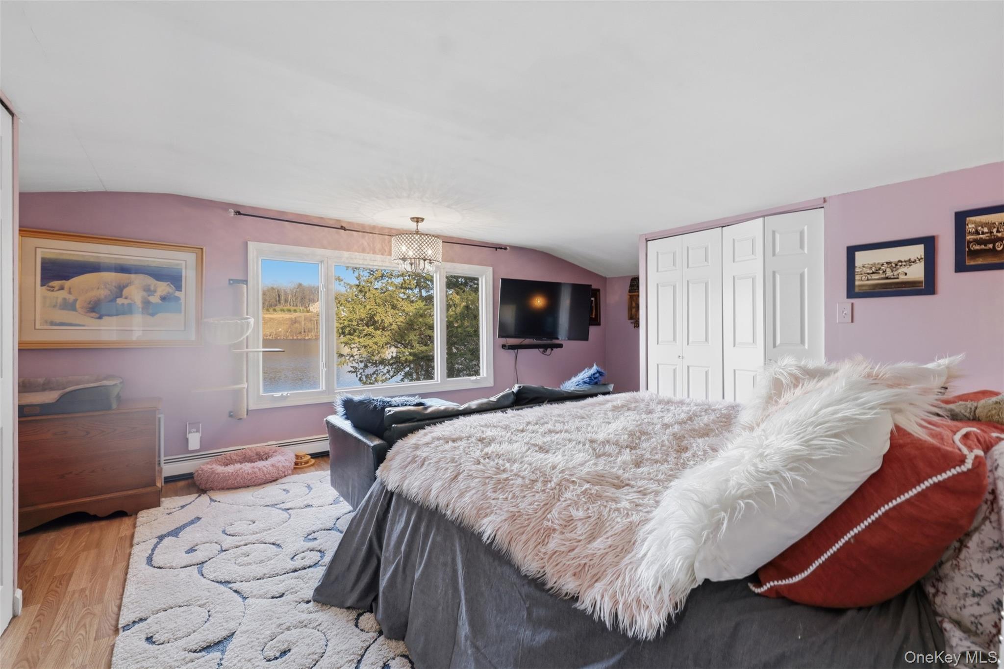 203 Lake Shore Drive Property Photo 12