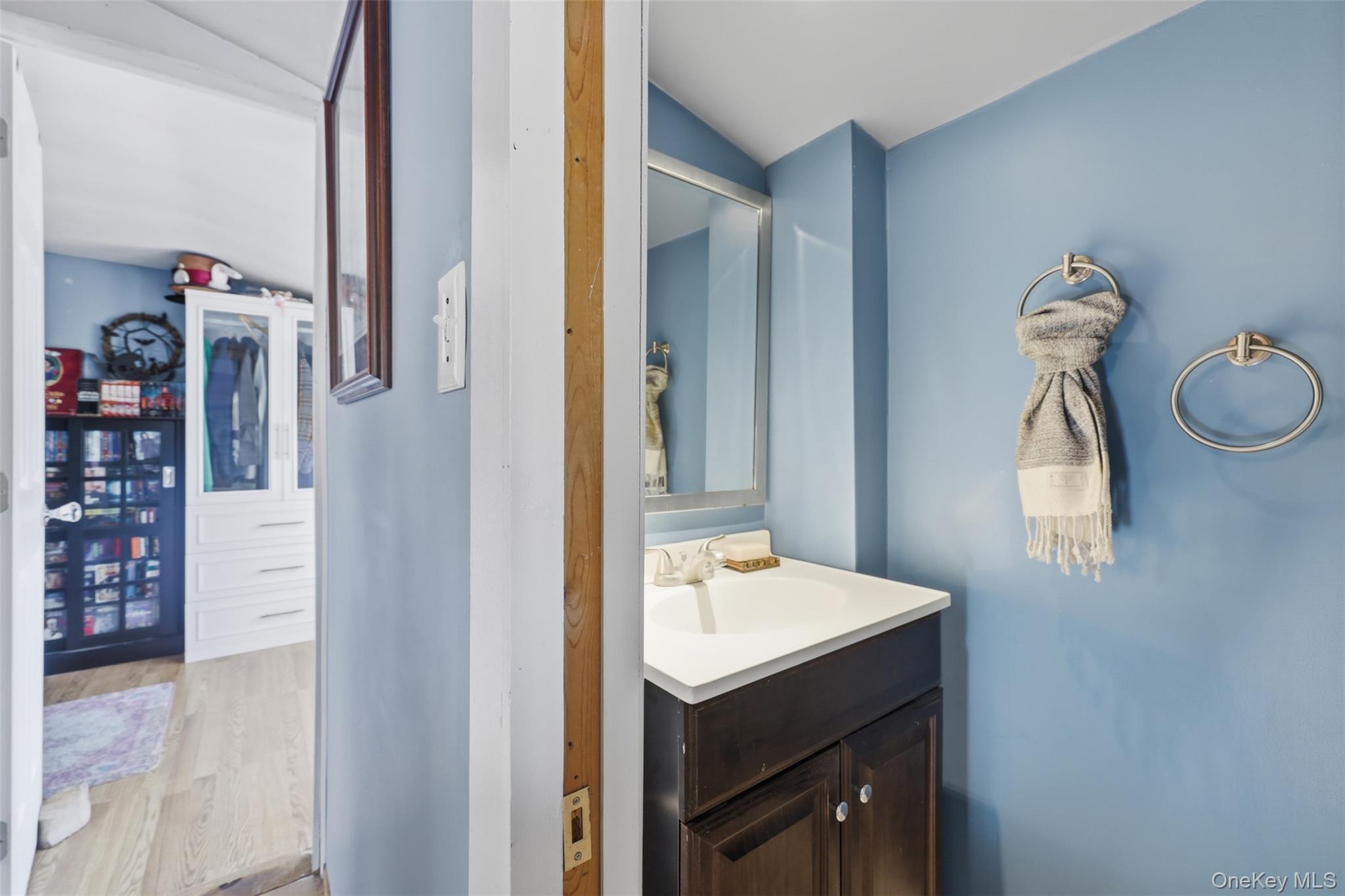 203 Lake Shore Drive Property Photo 17