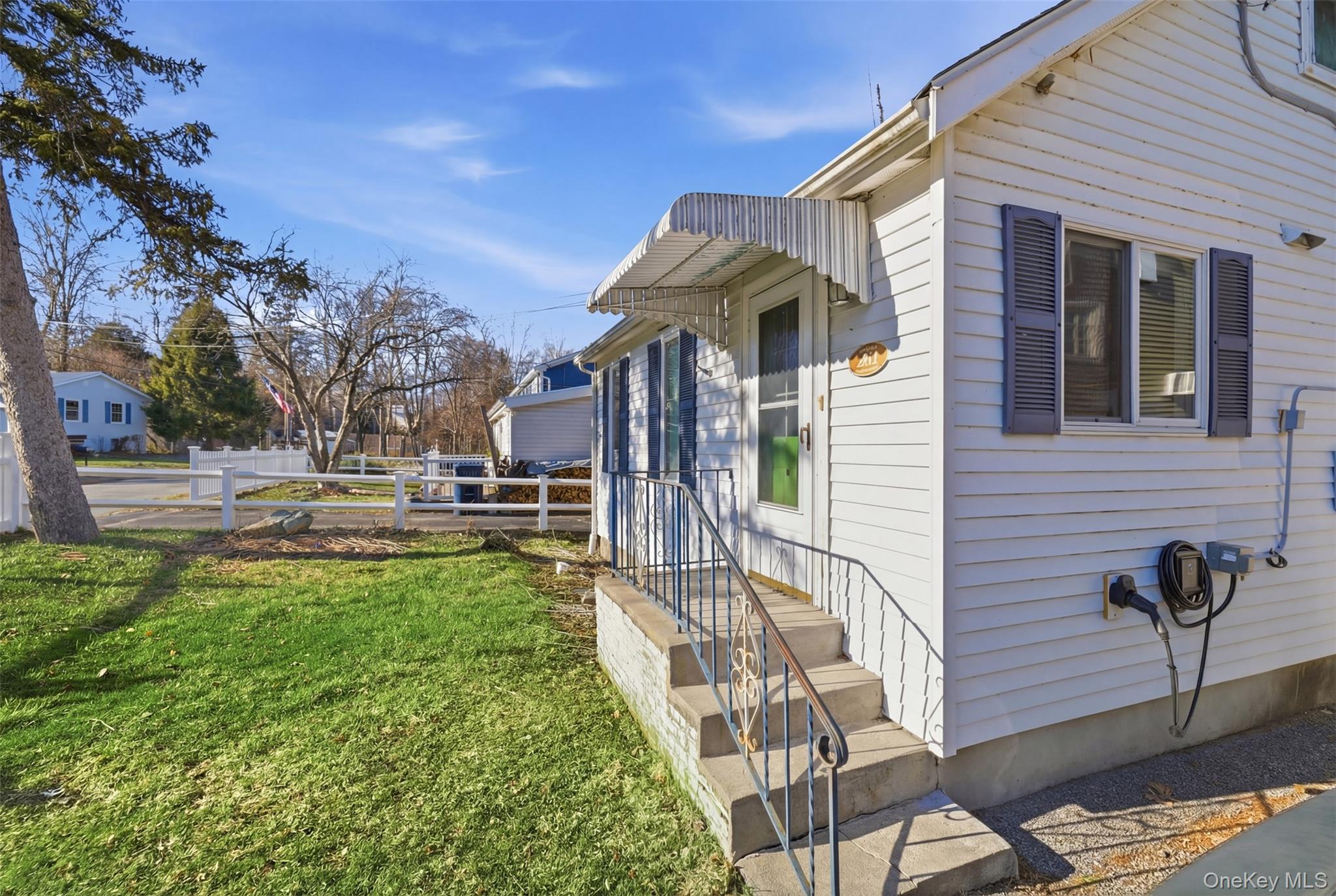 203 Lake Shore Drive Property Photo 18