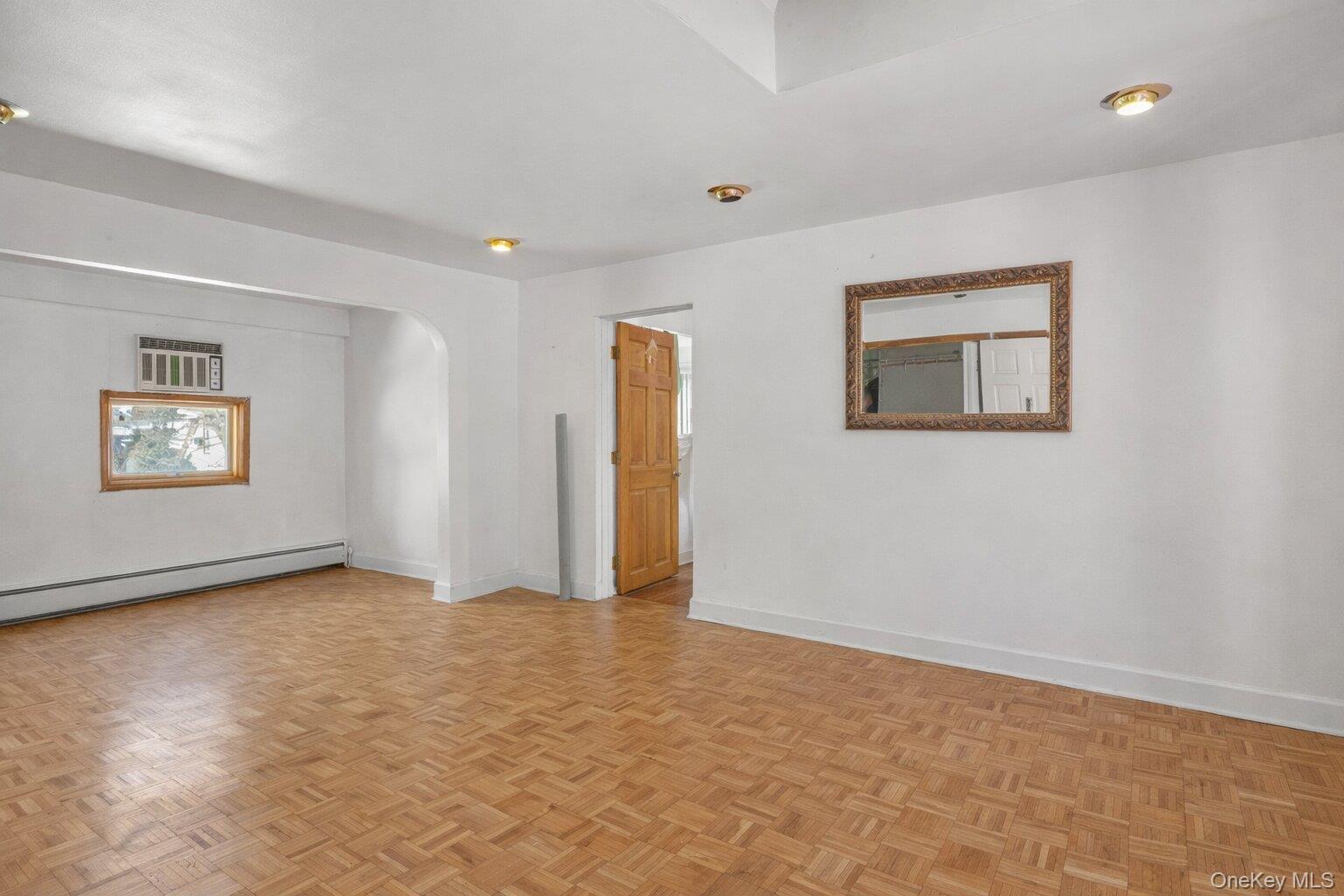 358 Litchfield Avenue Property Photo 15