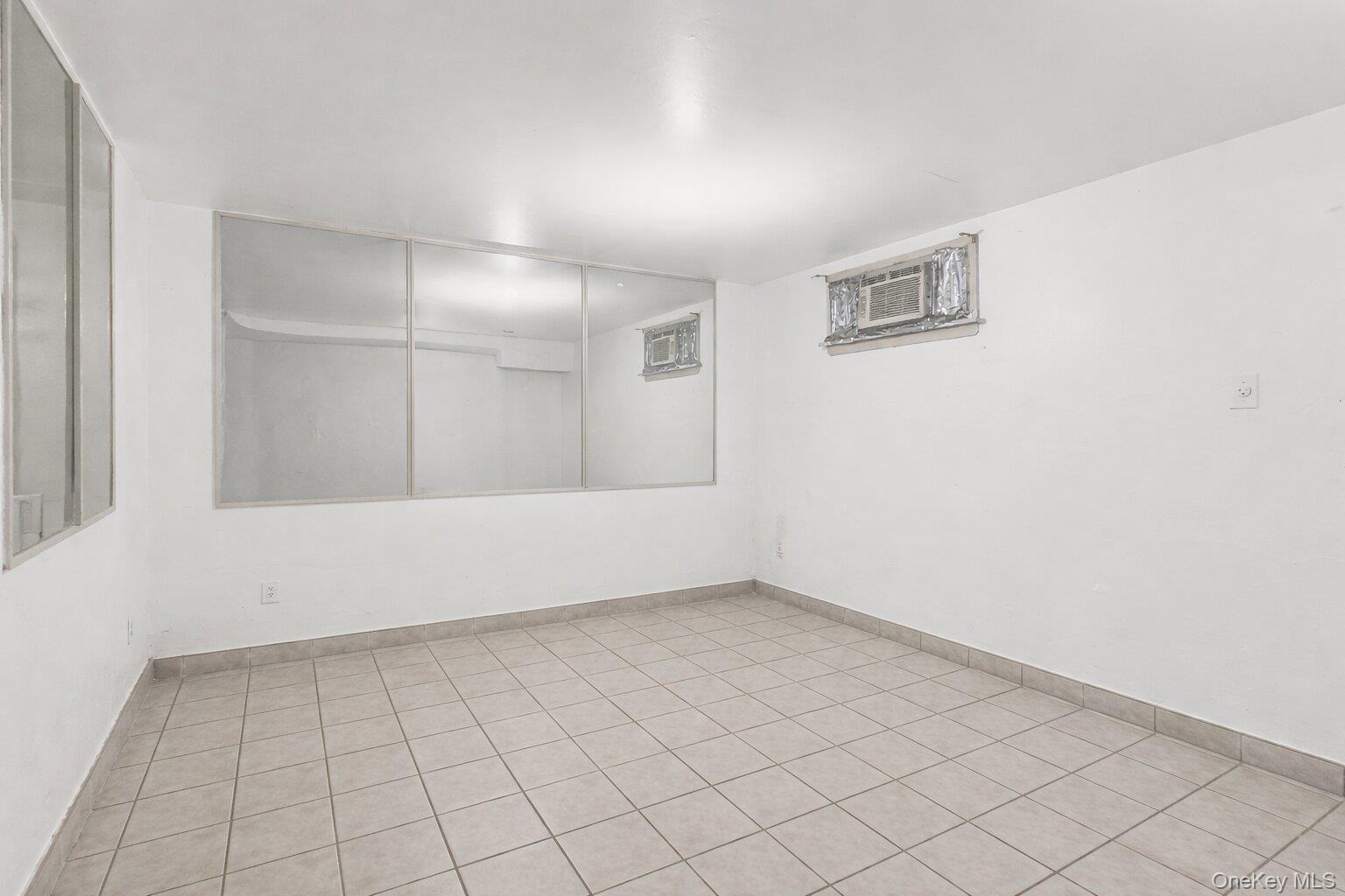 358 Litchfield Avenue Property Photo 31