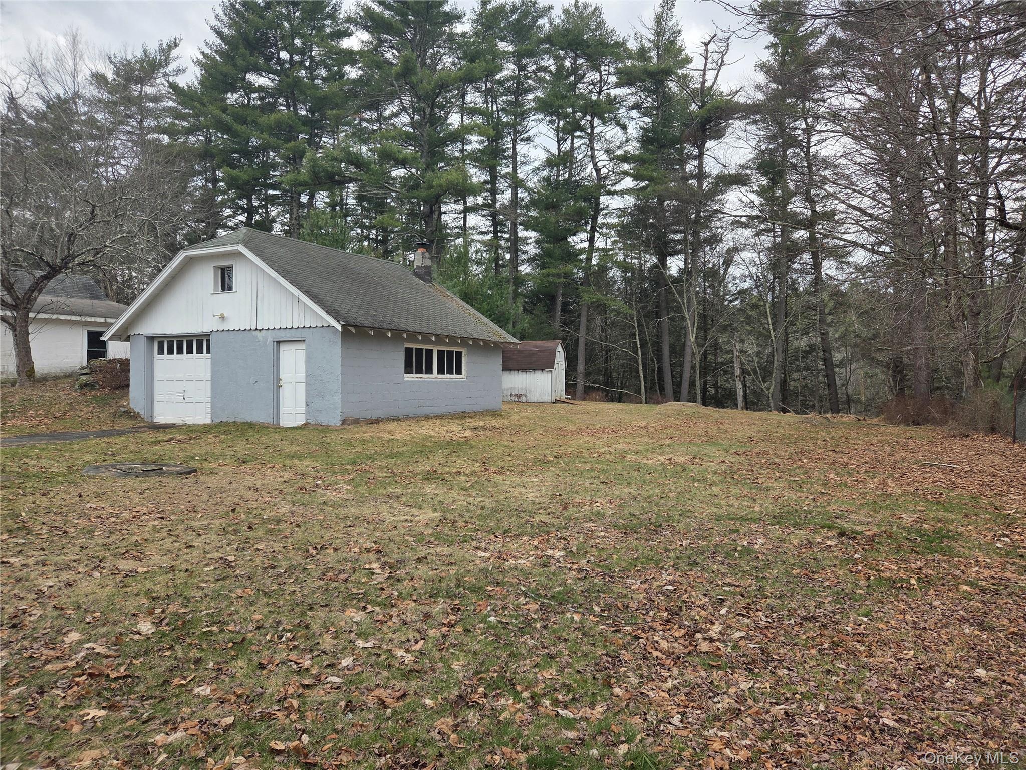 609 State Route 55 Property Photo 4