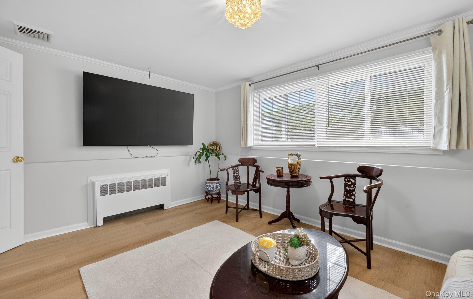 9 Marilyn Boulevard Property Photo 20