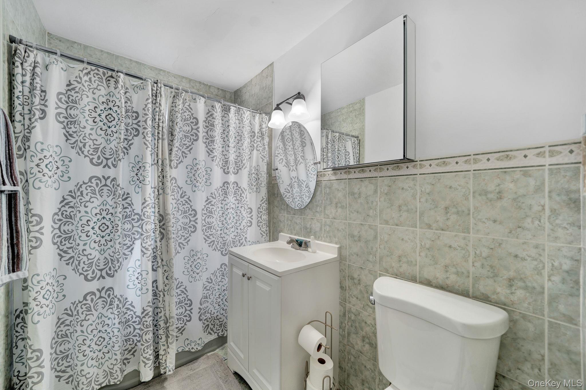 1570 Grand Avenue #24 Property Photo 9